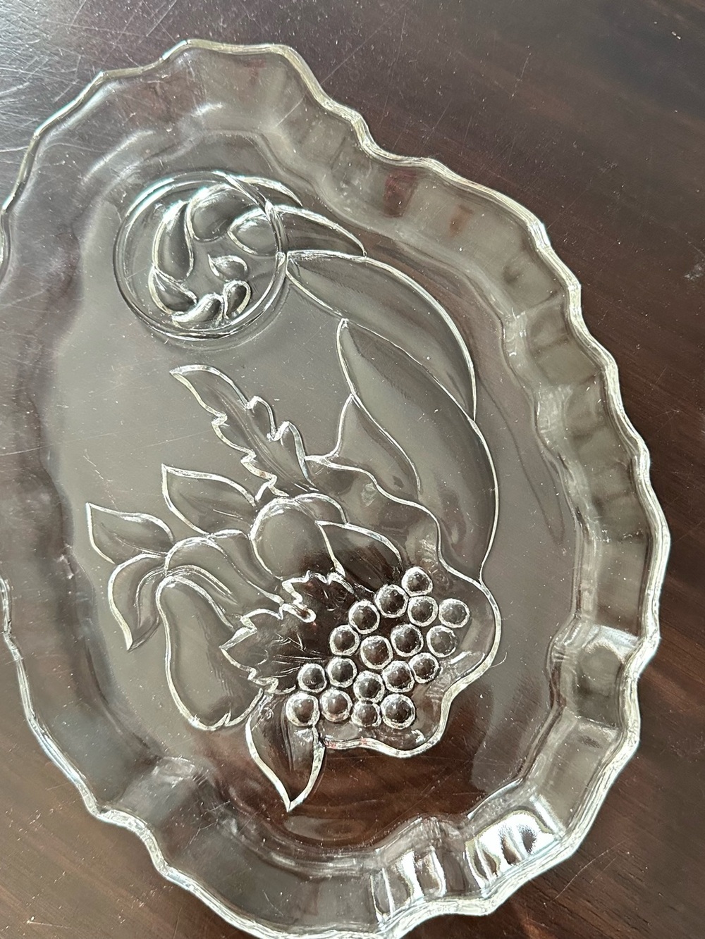Set of 3 Clear Glass Snack Plates - Picture 4 of 8